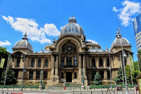 cec-palace-6731021_1920